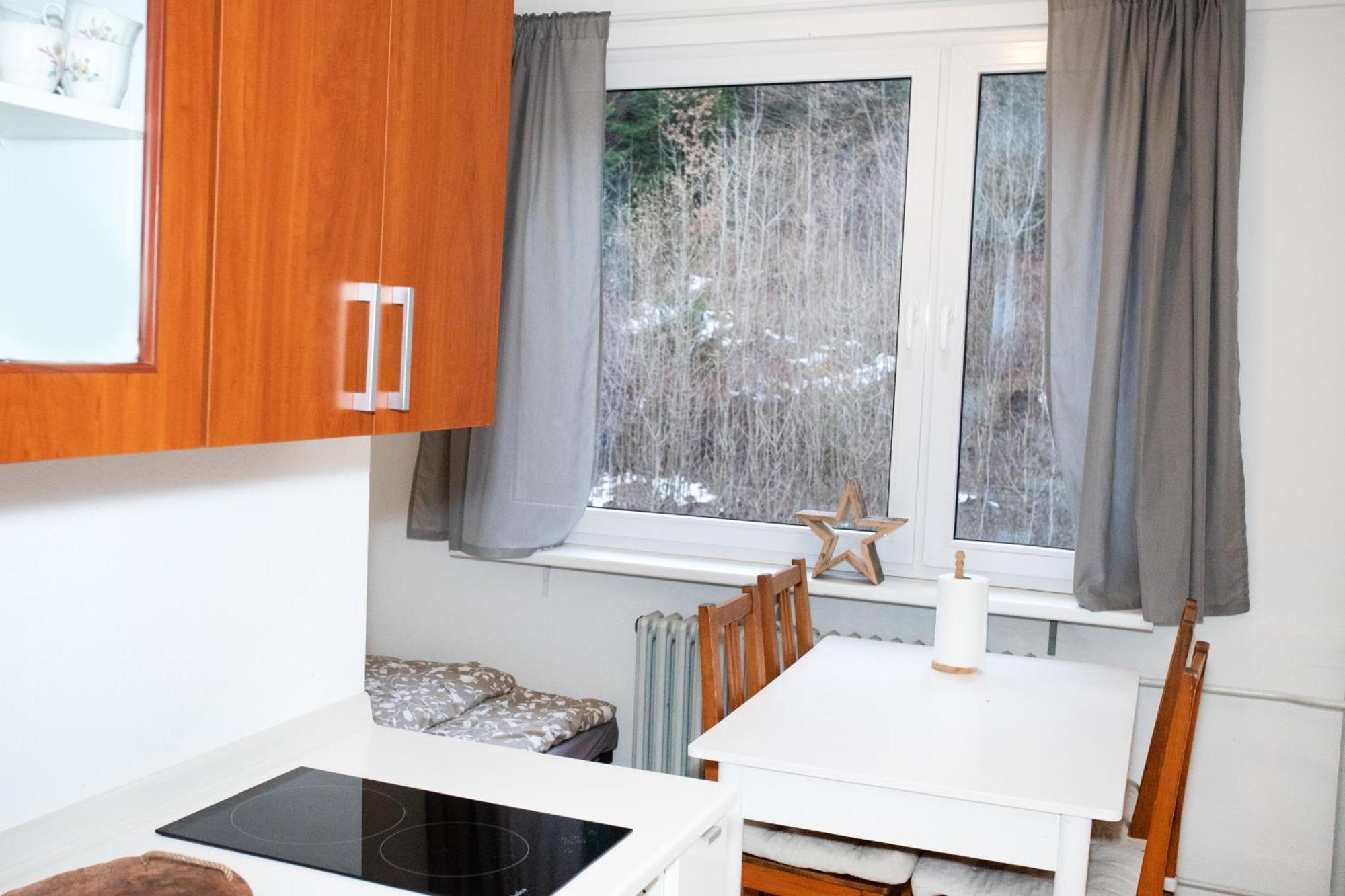 Apartmany Na Tanvaldskem Spicaku Jiretin pod Bukovou Екстериор снимка